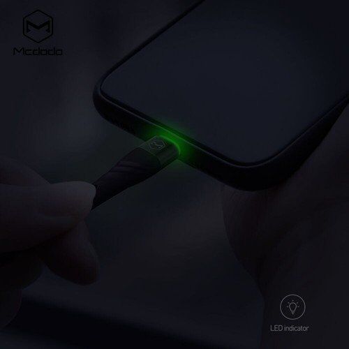 Mcdodo CA-6352 2A Lightning 1.8 mt Işıklı Data - Şarj Kablosu