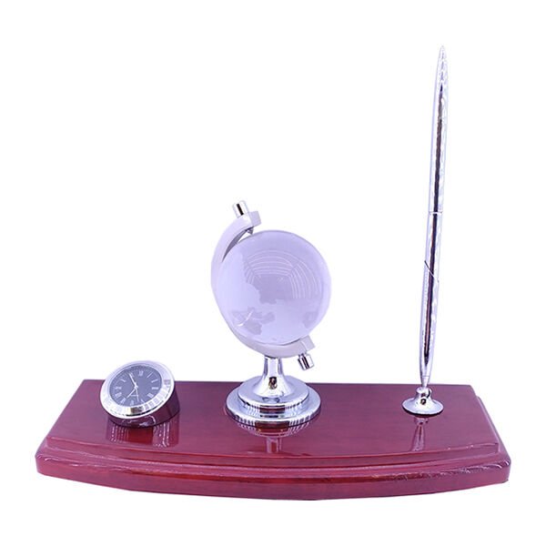 Unik Au-120 Kalemli Küreli Saatli Ahşap Masa Seti